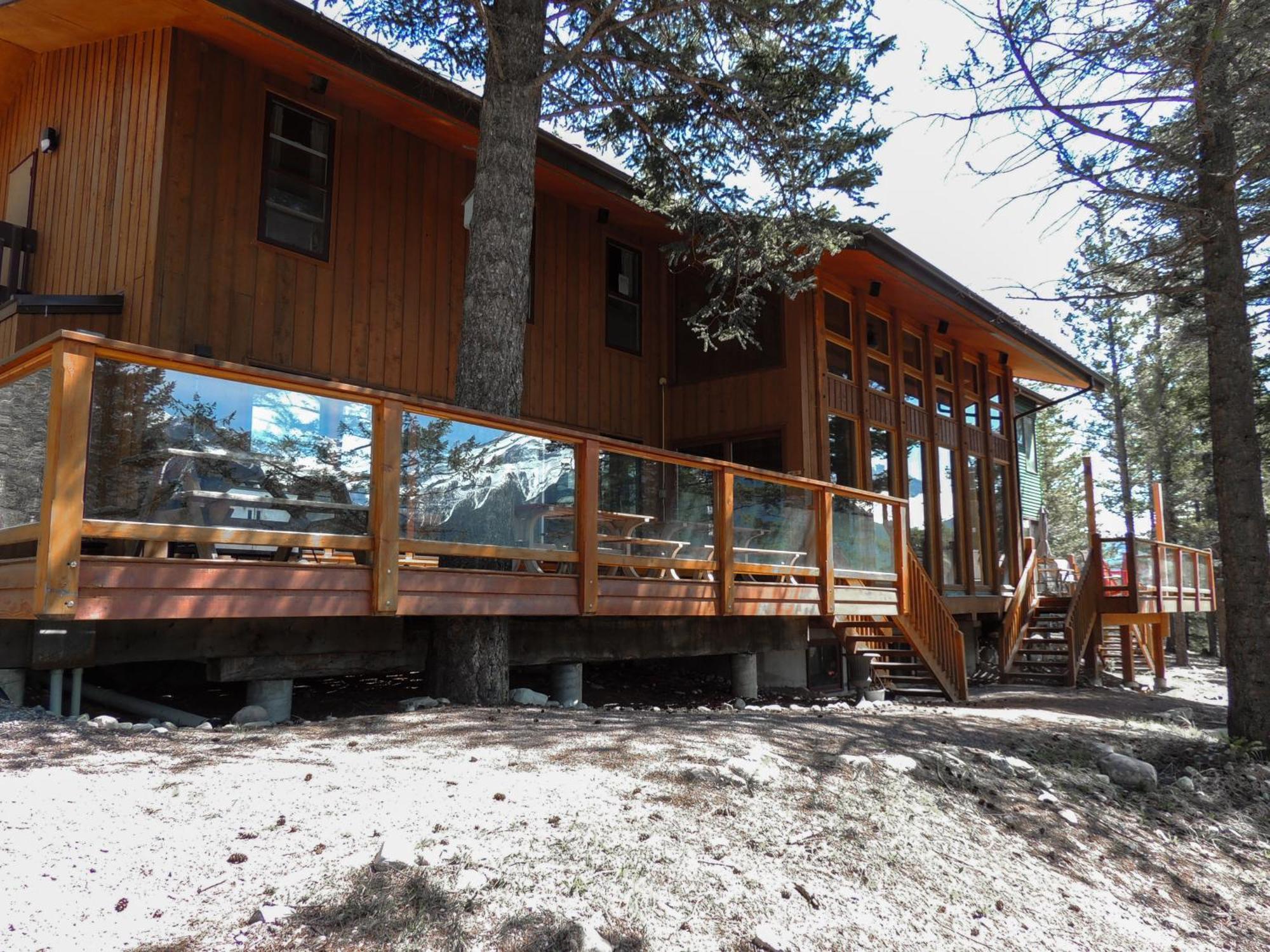 Canmore Alpine Hostel - Alpine Club Of Canada Екстер'єр фото