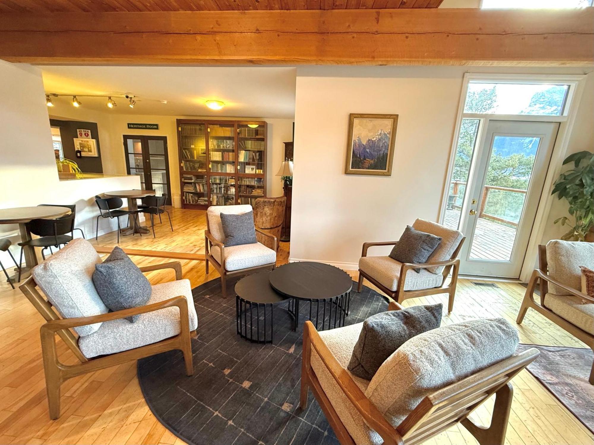 Canmore Alpine Hostel - Alpine Club Of Canada Екстер'єр фото