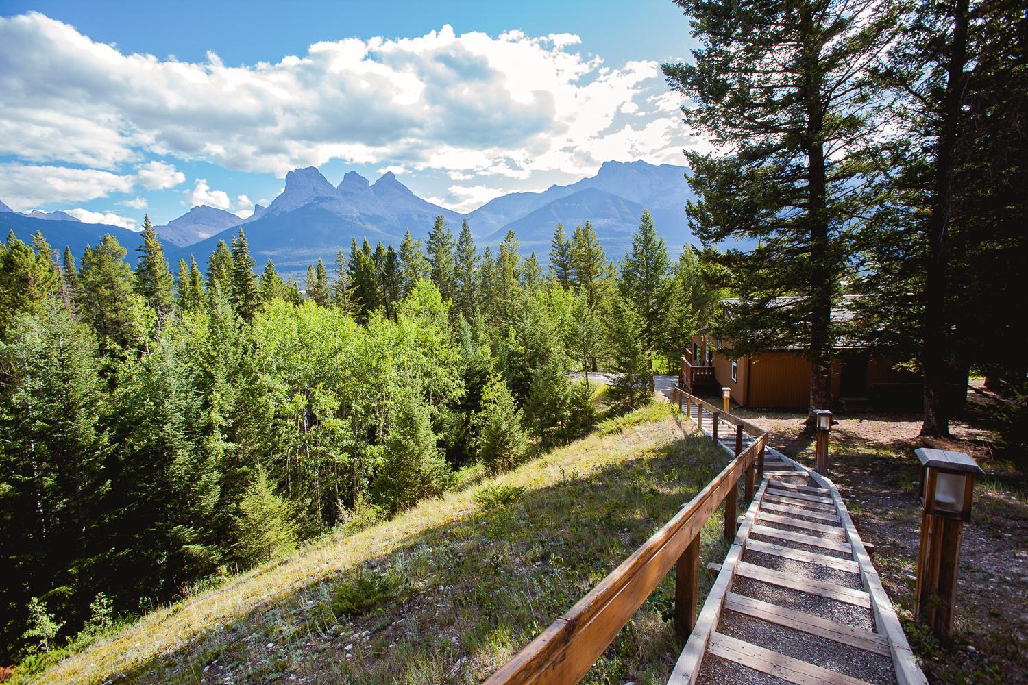 Canmore Alpine Hostel - Alpine Club Of Canada Екстер'єр фото
