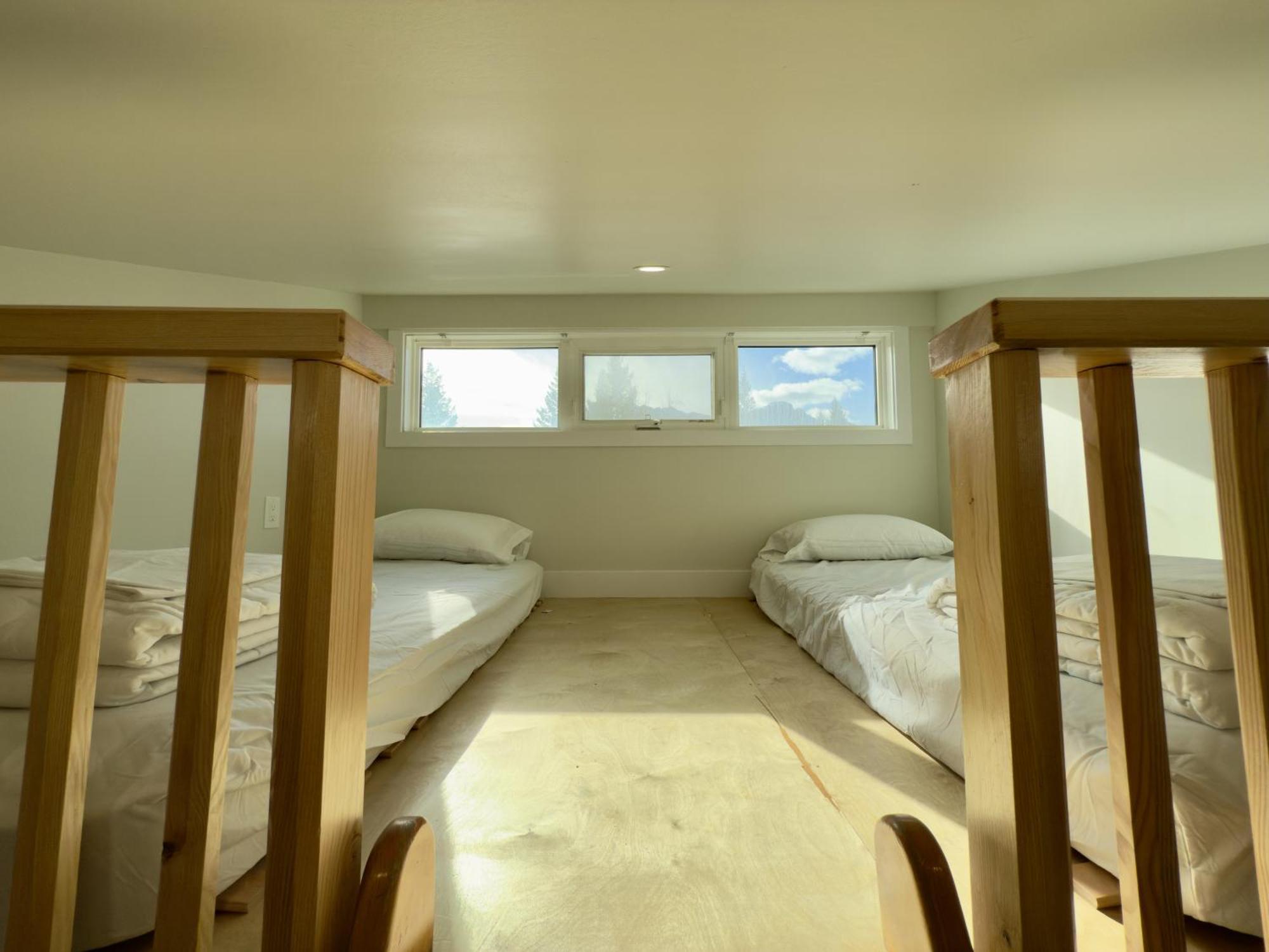 Canmore Alpine Hostel - Alpine Club Of Canada Екстер'єр фото